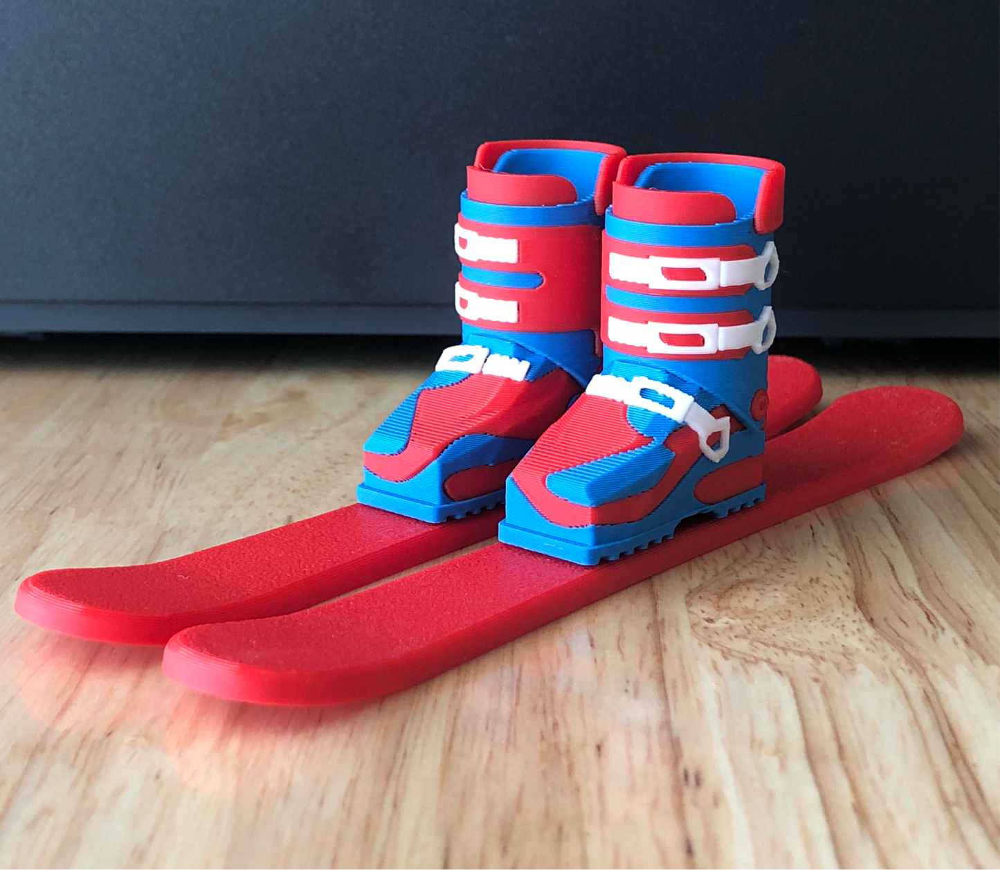 Red - Quad Mag Finger Skis