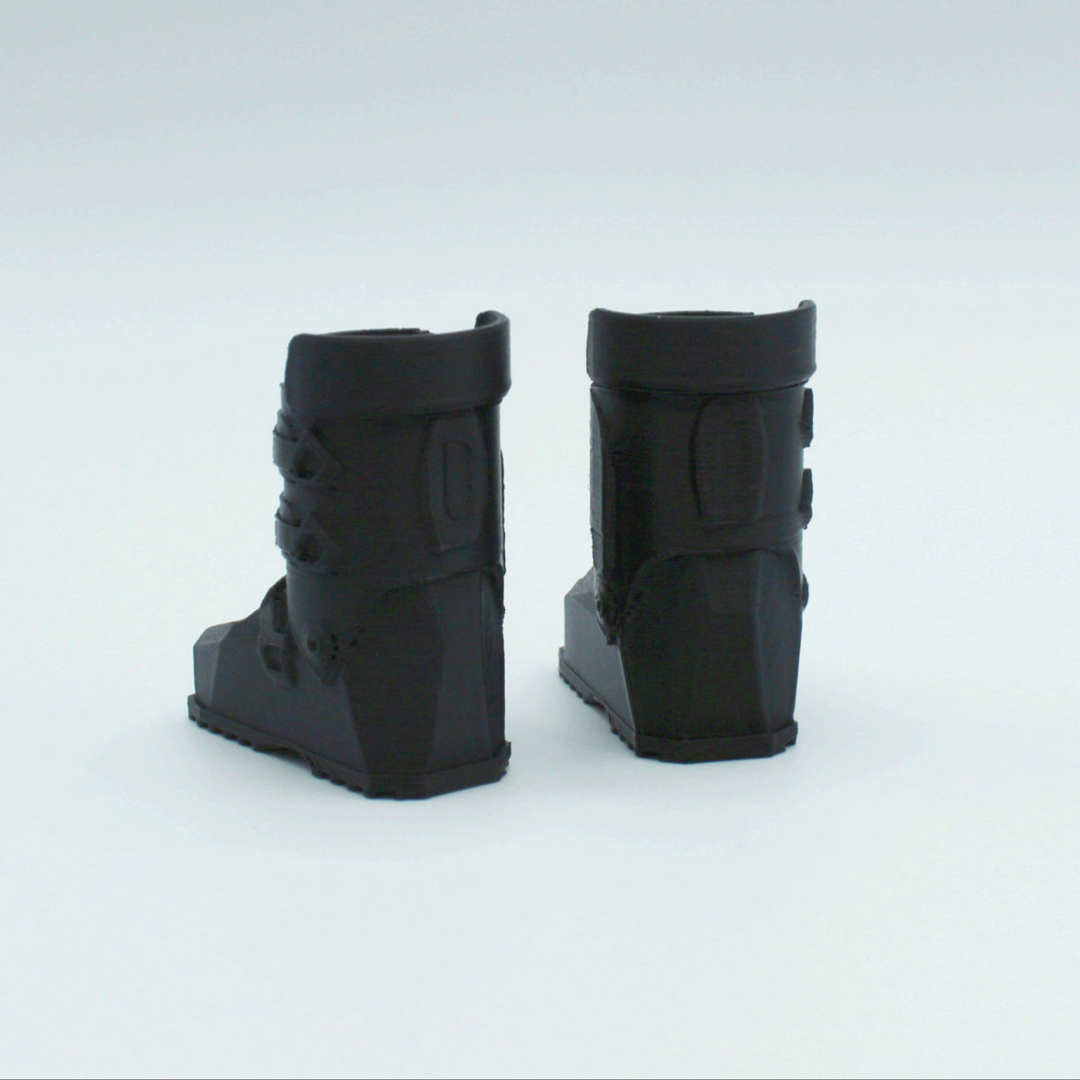 Black - Magnetic Ski Boots