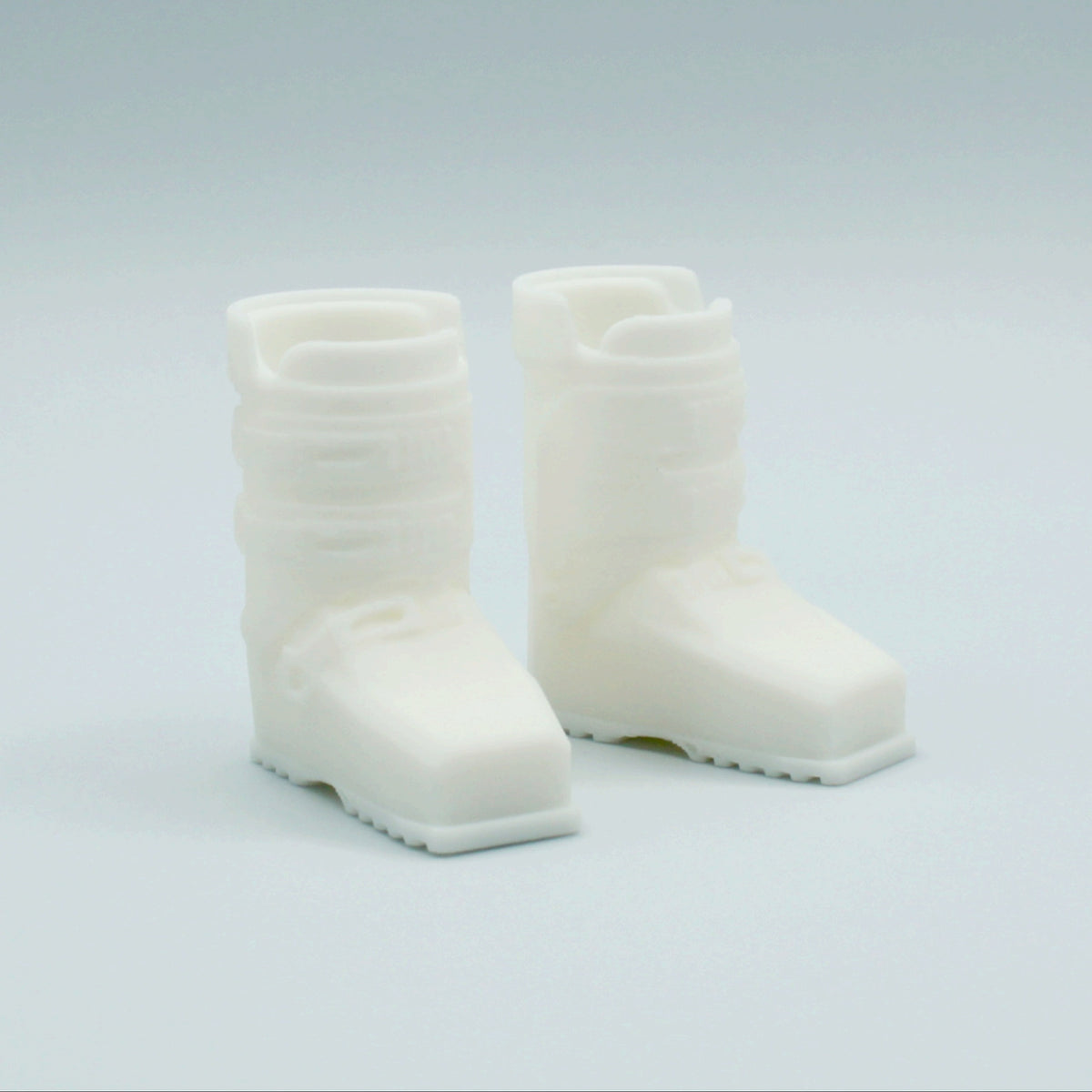 White - Magnetic Ski Boots
